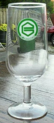 FC Groningen Glas op voet met logo